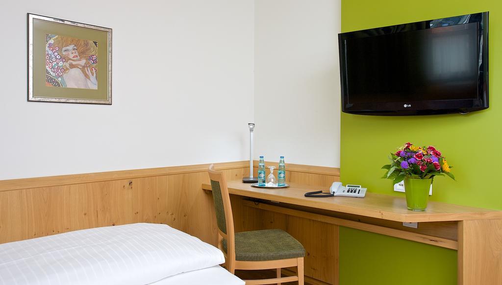 Hotel Zur Muehle Ismaning Ruang foto