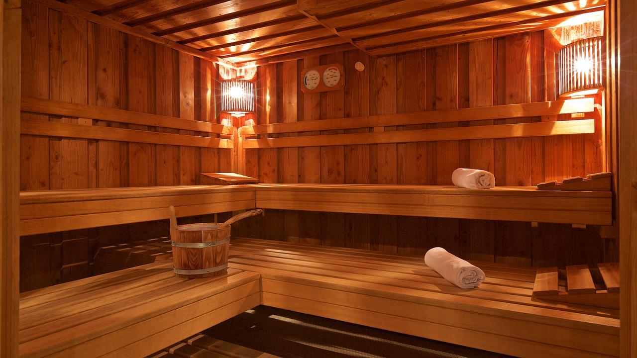 Hotel Zur Muehle Ismaning Bagian luar foto